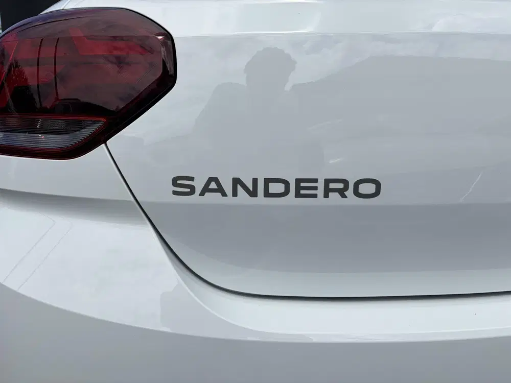 Dacia Sandero 1.0 TCe 90 Expression Airco uit 2024, foto 12