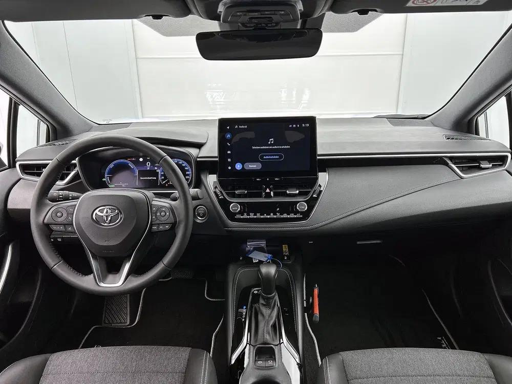 Toyota Corolla Hybrid 140 Dynamic uit 2025, foto 4