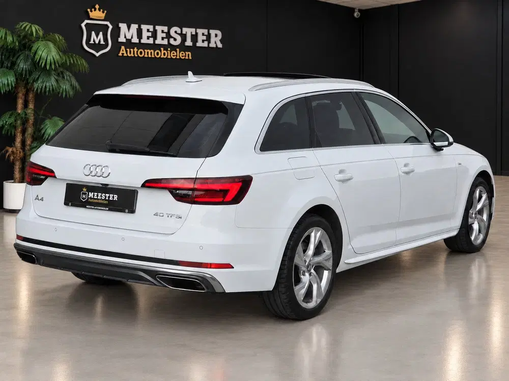 Audi A4 40 TFSI S line uit 2019, foto 2