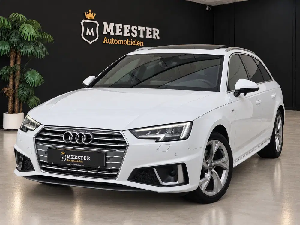 Audi A4 40 TFSI S line uit 2019, foto 5