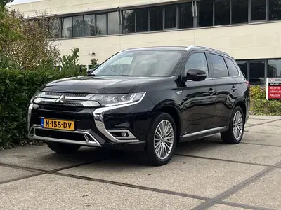 Mitsubishi Outlander 2.4 PHEV Intense uit 2021