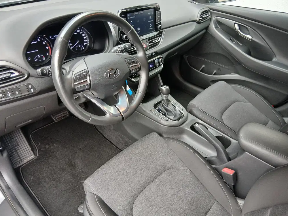 Hyundai i30 1.0 T-GDi MHEV Comfort Camera uit 2024, foto 11