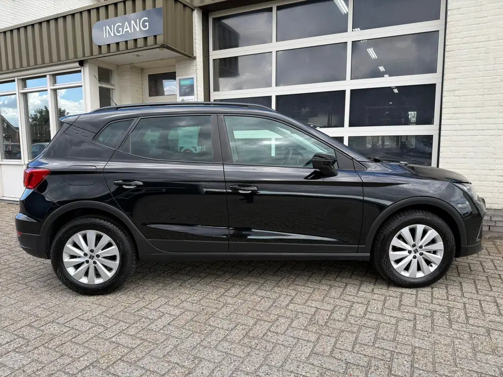 SEAT Arona 1.0 TSI Style Business Intense uit 2023, foto 10
