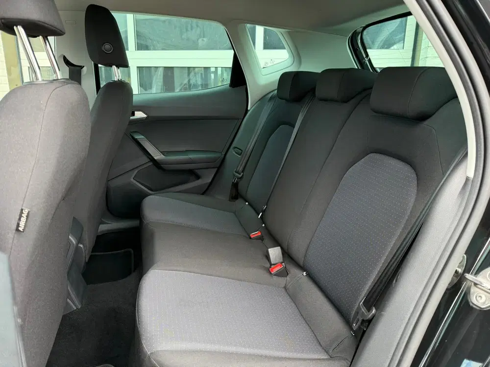 SEAT Arona 1.0 TSI Style Business Intense uit 2023, foto 13