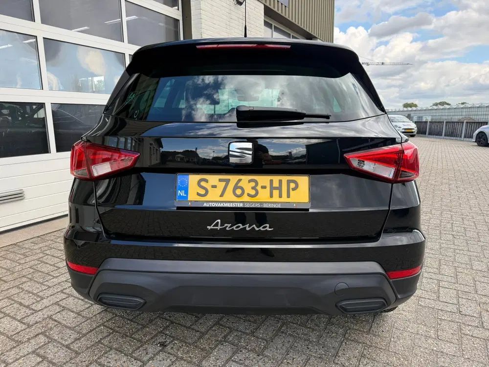 SEAT Arona 1.0 TSI Style Business Intense uit 2023, foto 8