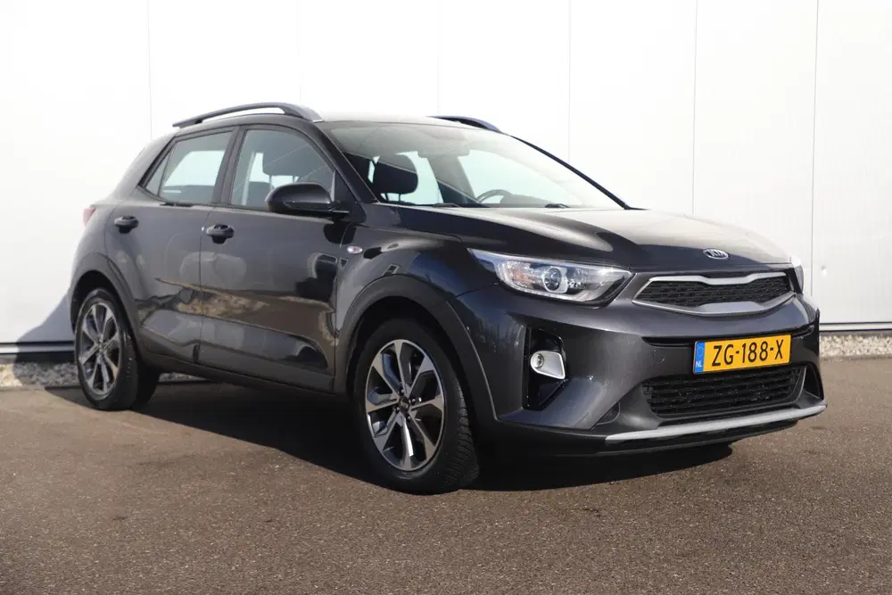 Kia Stonic 1.0 T-GDi DynamicLine 101PK Navigatie Acht uit 2019, foto 3