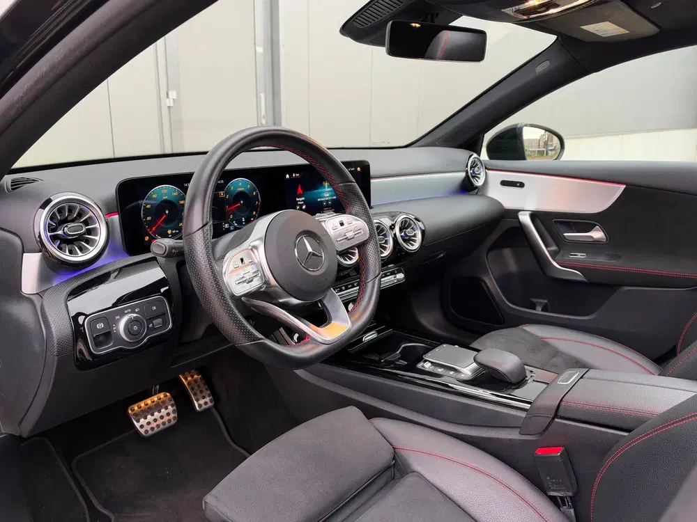 Mercedes-Benz A-Klasse 180 AMG PANO NAP BTW uit 2022, foto 11