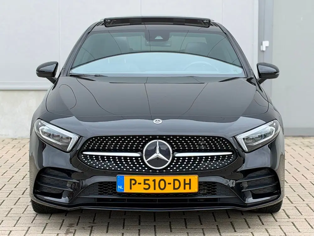 Mercedes-Benz A-Klasse 180 AMG PANO NAP BTW uit 2022, foto 3
