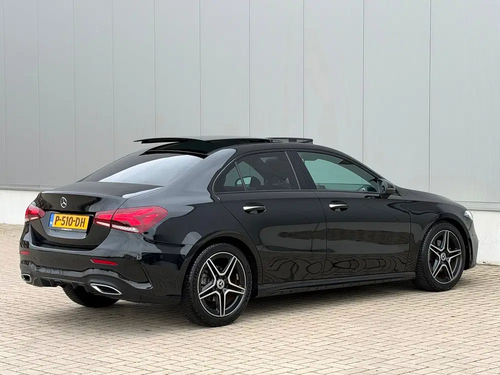 Mercedes-Benz A-Klasse 180 AMG PANO NAP BTW uit 2022, foto 6