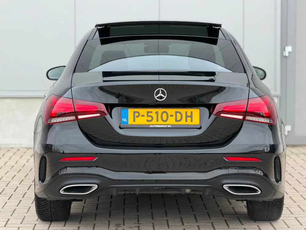 Mercedes-Benz A-Klasse 180 AMG PANO NAP BTW uit 2022, foto 7