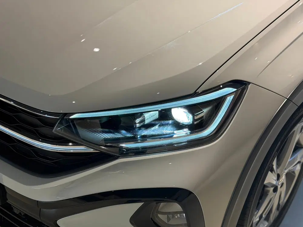 Volkswagen Taigo 1.0 TSI 3x R-Line uit 2022, foto 15