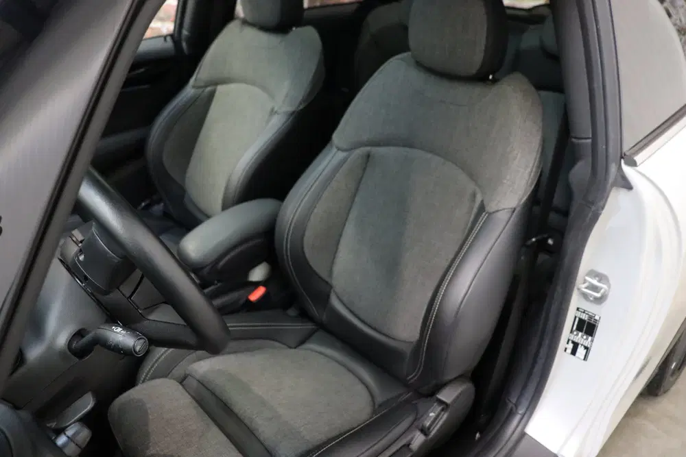 Mini Hatchback Cooper Business Edition Automaat 3 deurs uit 2022, foto 14