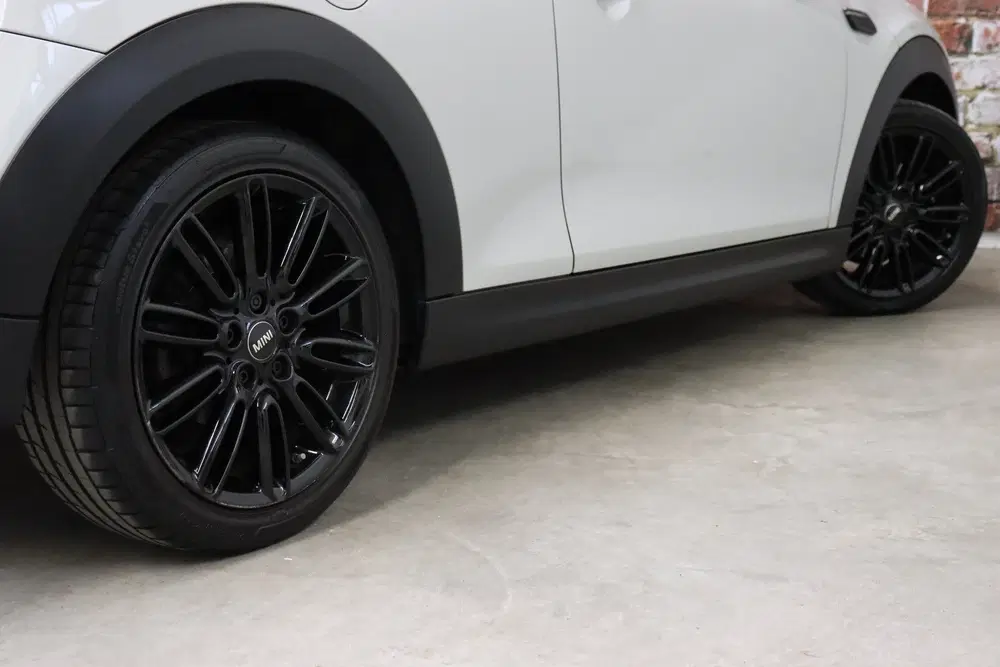 Mini Hatchback Cooper Business Edition Automaat 3 deurs uit 2022, foto 5