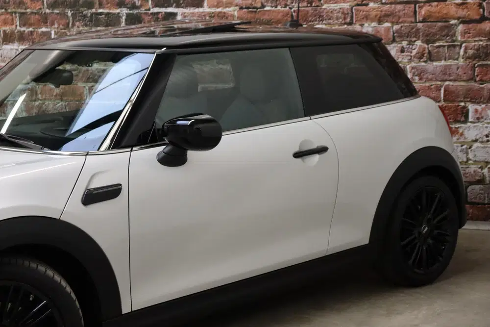 Mini Hatchback Cooper Business Edition Automaat 3 deurs uit 2022, foto 7