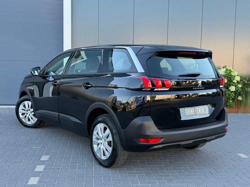 Peugeot 5008 1.2 PureTech Active 7p 11-23 NAVI uit 2023, foto 5