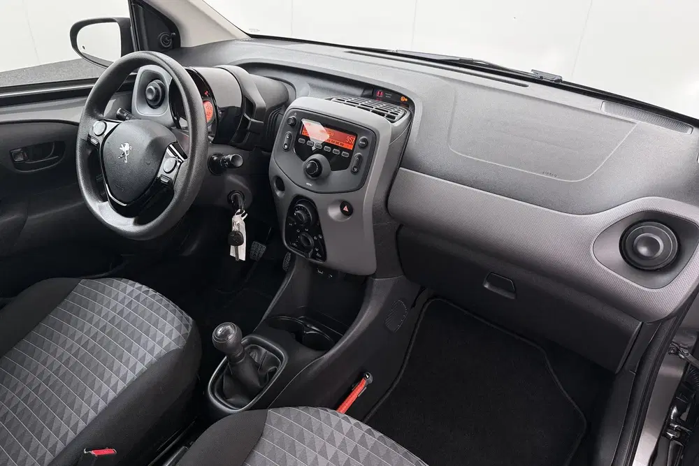 Peugeot 108 1.0 e-VTi Active Bluetooth DAB LED (bj 202 uit 2021, foto 15