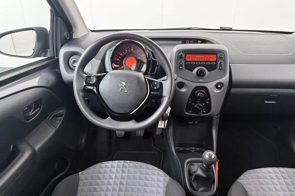 Peugeot 108 1.0 e-VTi Active Bluetooth DAB LED (bj 202 uit 2021, foto 8