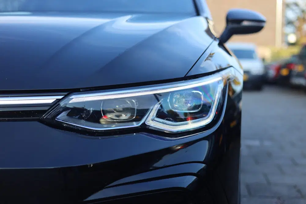 Volkswagen Golf 1.5 eTSI R-LINE uit 2023, foto 9