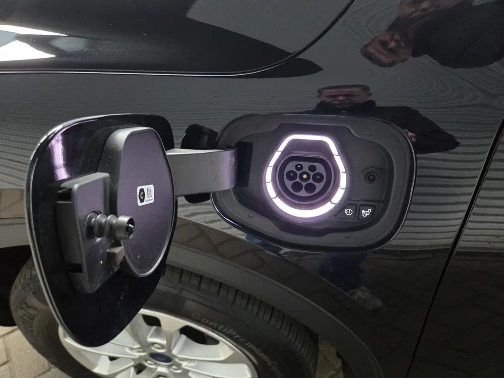 Ford Kuga 2.5 PHEV Titanium uit 2023, foto 14