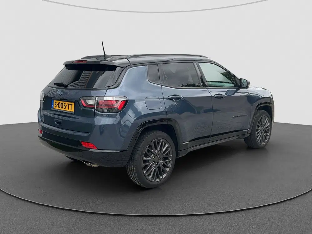 Jeep Compass 4xe 240 Plug-in Hybrid Night Eagle uit 2022, foto 5