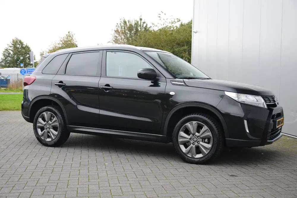 Suzuki Vitara 1.4 Boosterjet Smart Hybrid Select Navi uit 2026, foto 10