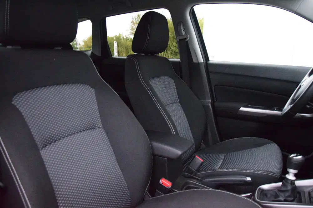 Suzuki Vitara 1.4 Boosterjet Smart Hybrid Select Navi uit 2026, foto 12