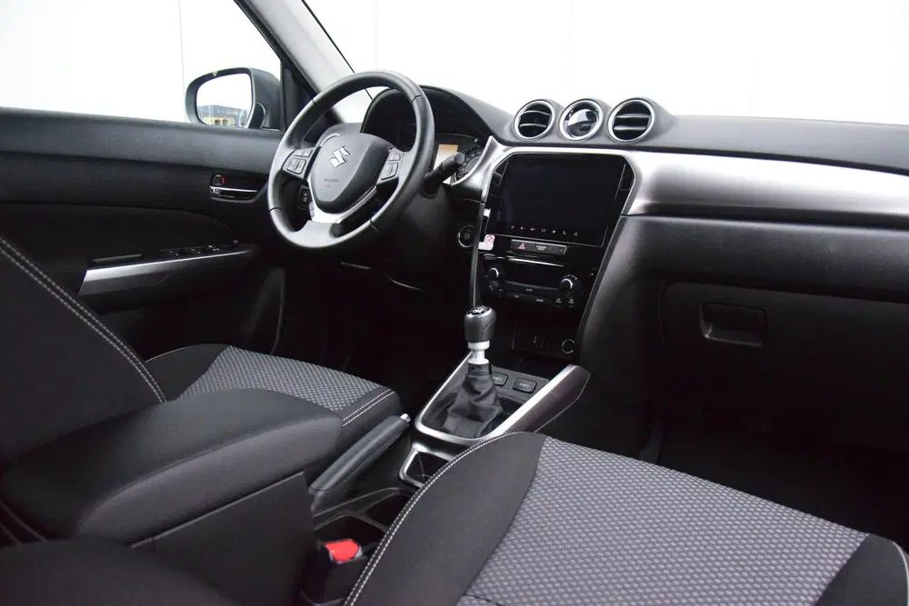 Suzuki Vitara 1.4 Boosterjet Smart Hybrid Select Navi uit 2026, foto 14