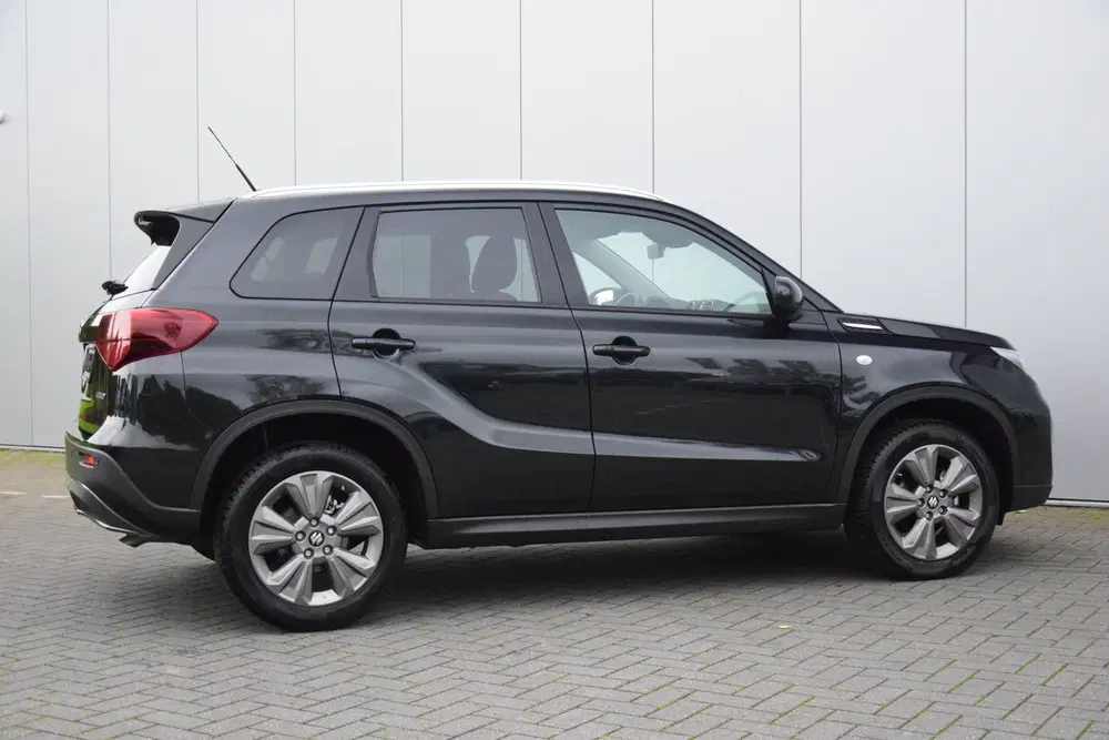 Suzuki Vitara 1.4 Boosterjet Smart Hybrid Select Navi uit 2026, foto 9
