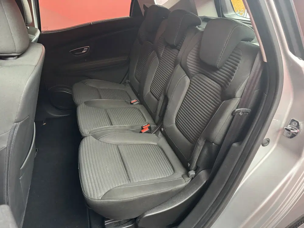 Renault Scenic Scénic 1.3 TCe Bose uit 2019, foto 5