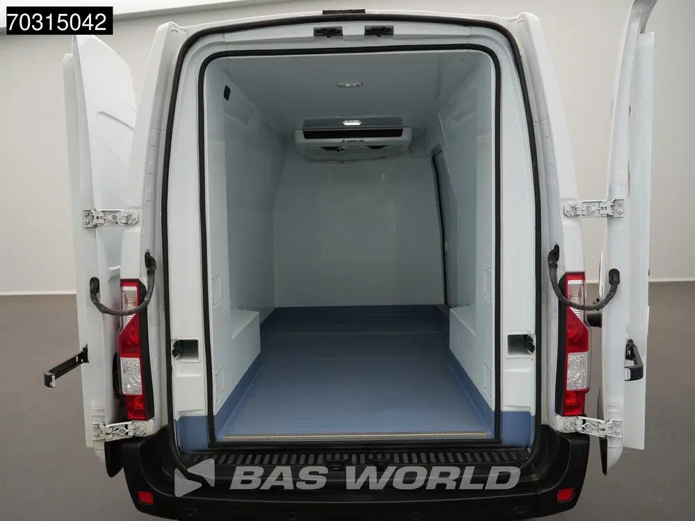Renault Master 150PK L2H2 Koelwagen Thermo King V200 230V uit 2024, foto 6