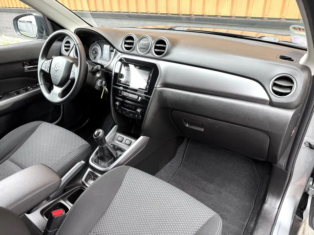 Suzuki Vitara 1.0 Boosterjet Select uit 2019, foto 9