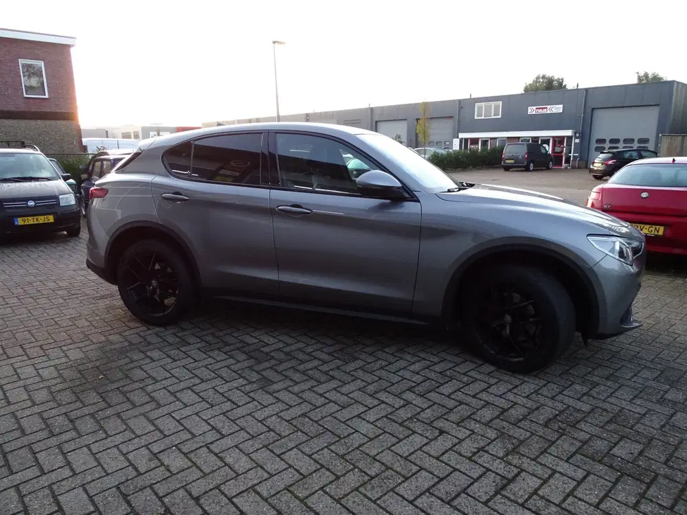 Alfa Romeo Stelvio 2.0 T AWD Ti uit 2020, foto 11