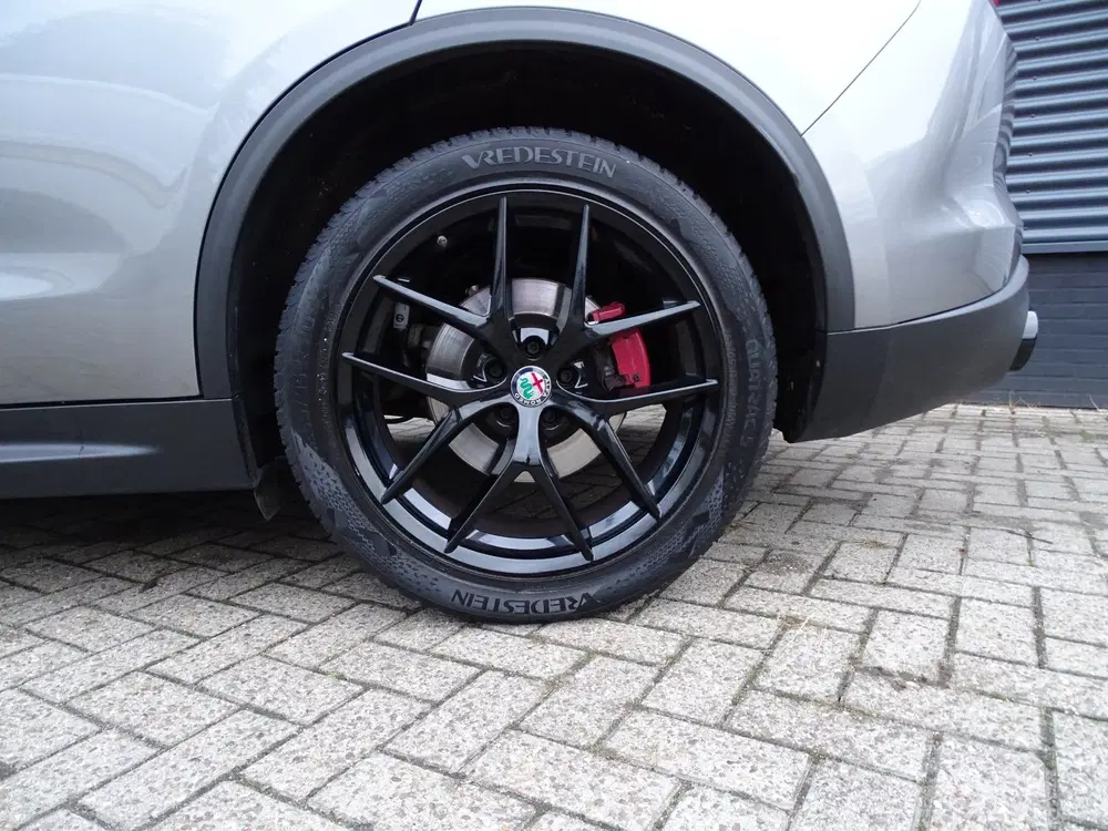 Alfa Romeo Stelvio 2.0 T AWD Ti uit 2020, foto 13