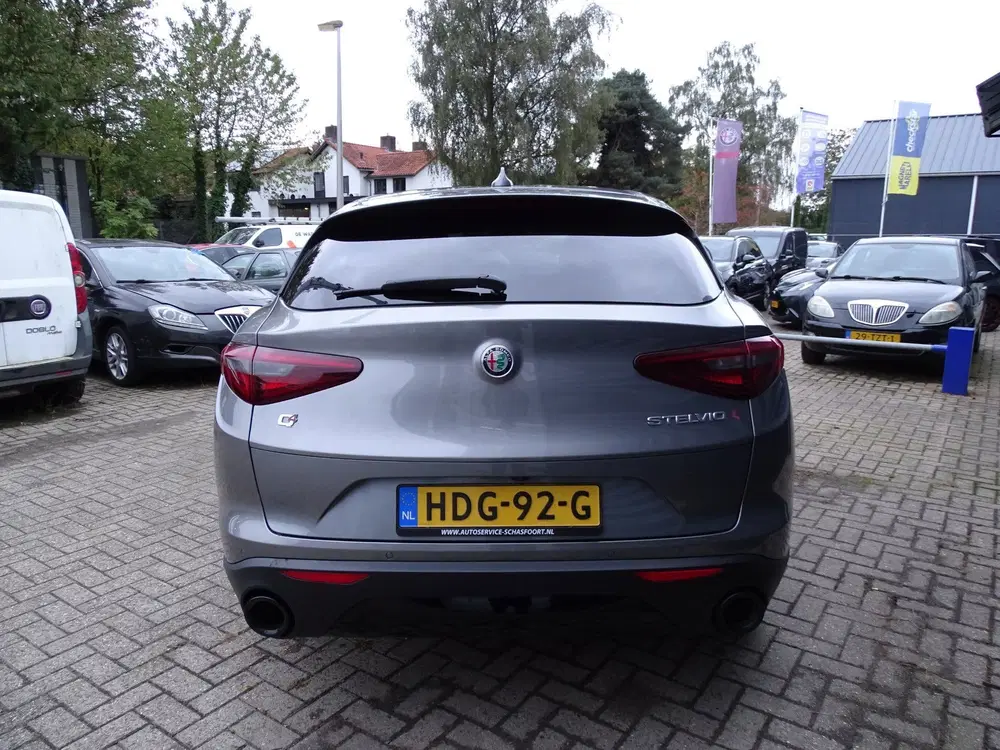Alfa Romeo Stelvio 2.0 T AWD Ti uit 2020, foto 7