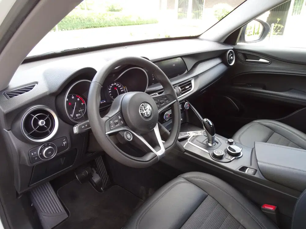 Alfa Romeo Stelvio 2.0 T AWD Super uit 2020, foto 12