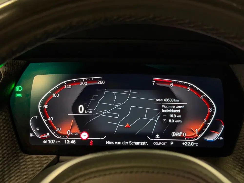 BMW 1-serie 118i M-Sport LED uit 2020, foto 10
