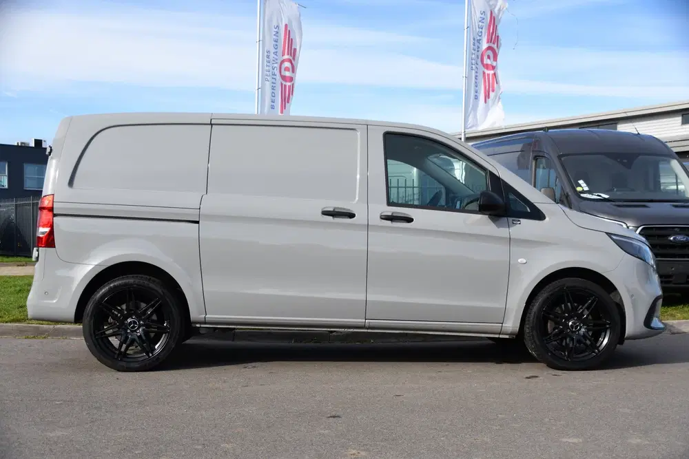 Mercedes-Benz Vito 114 CDI 1.9 PB Edition FACELIFT Camera uit 2024, foto 10