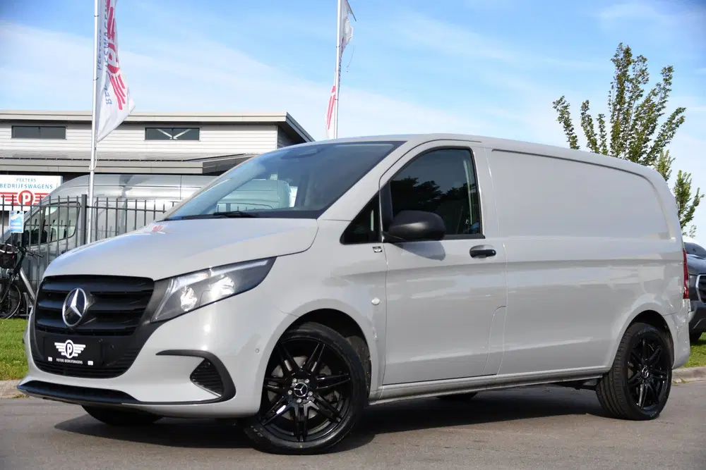 Mercedes-Benz Vito 114 CDI 1.9 PB Edition FACELIFT Camera uit 2024, foto 4