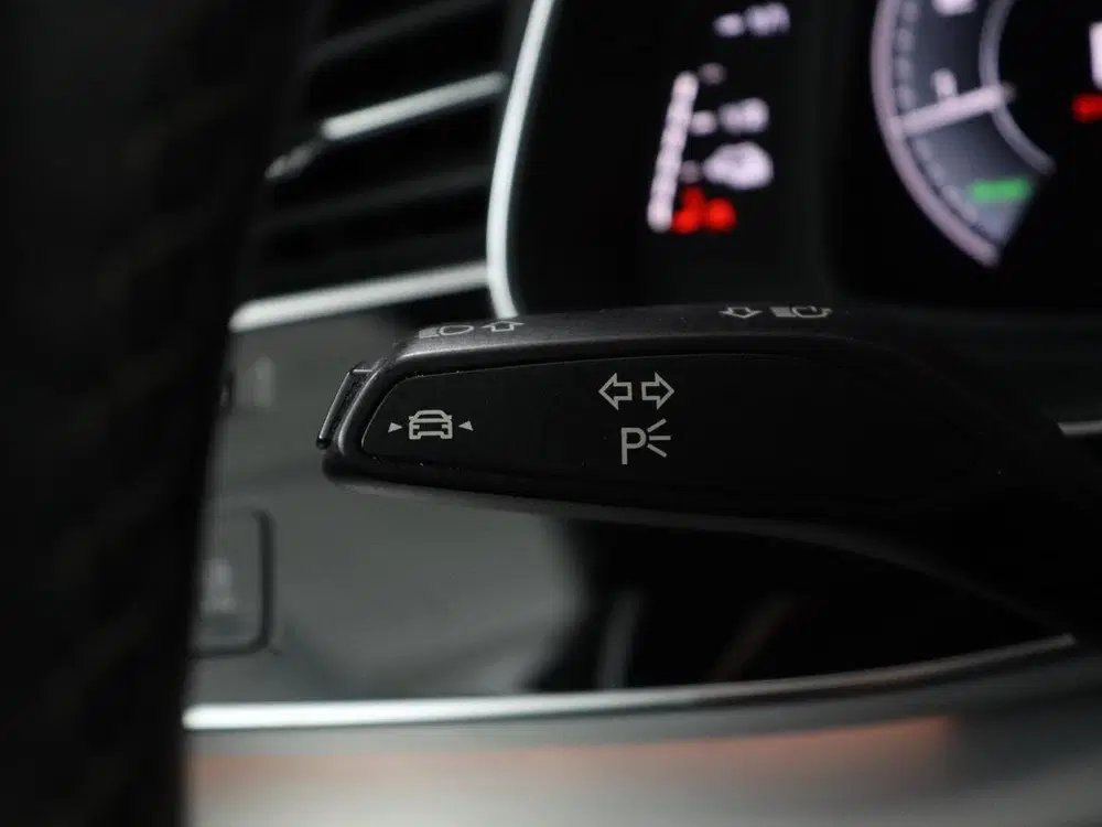 Audi Q7 TFSI e Quattro Pro Line S-Line uit 2021, foto 11