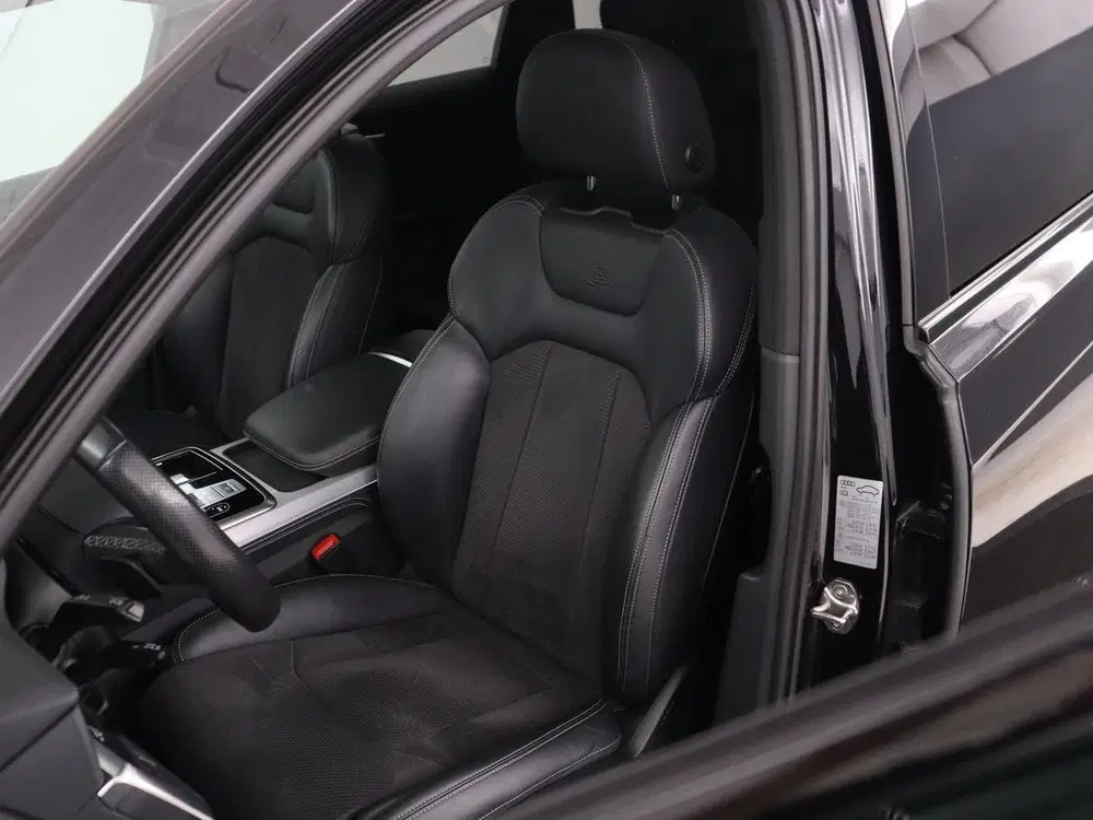 Audi Q7 TFSI e Quattro Pro Line S-Line uit 2021, foto 8
