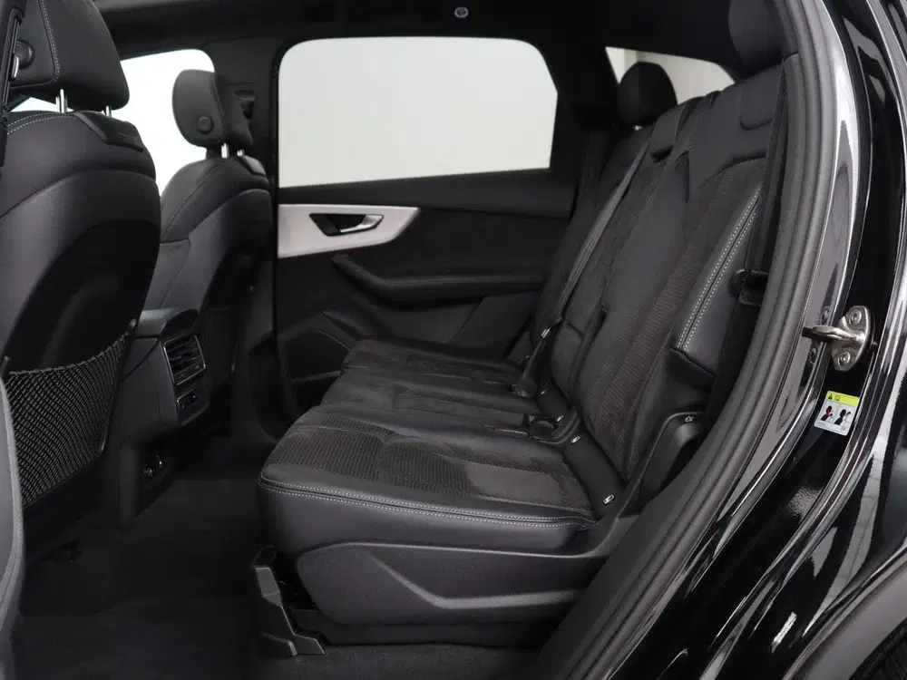 Audi Q7 TFSI e Quattro Pro Line S-Line uit 2021, foto 9