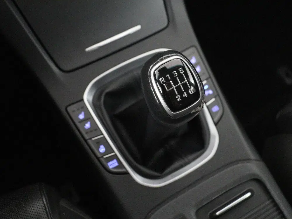 Hyundai i30 1.5 T-GDi MHEV Premium uit 2022, foto 11