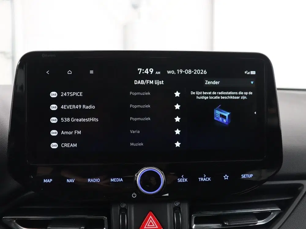Hyundai i30 1.5 T-GDi MHEV Premium uit 2022, foto 8