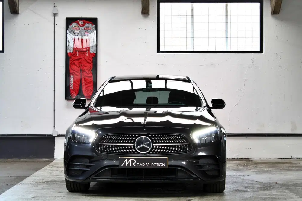 Mercedes-Benz E-Klasse 300 e AMG Line uit 2023, foto 3