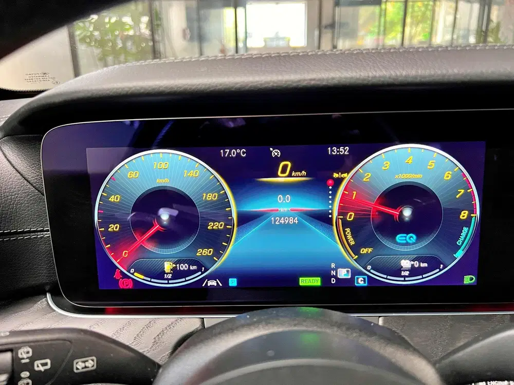 Mercedes-Benz E-Klasse 300 e AMG Line uit 2023, foto 5