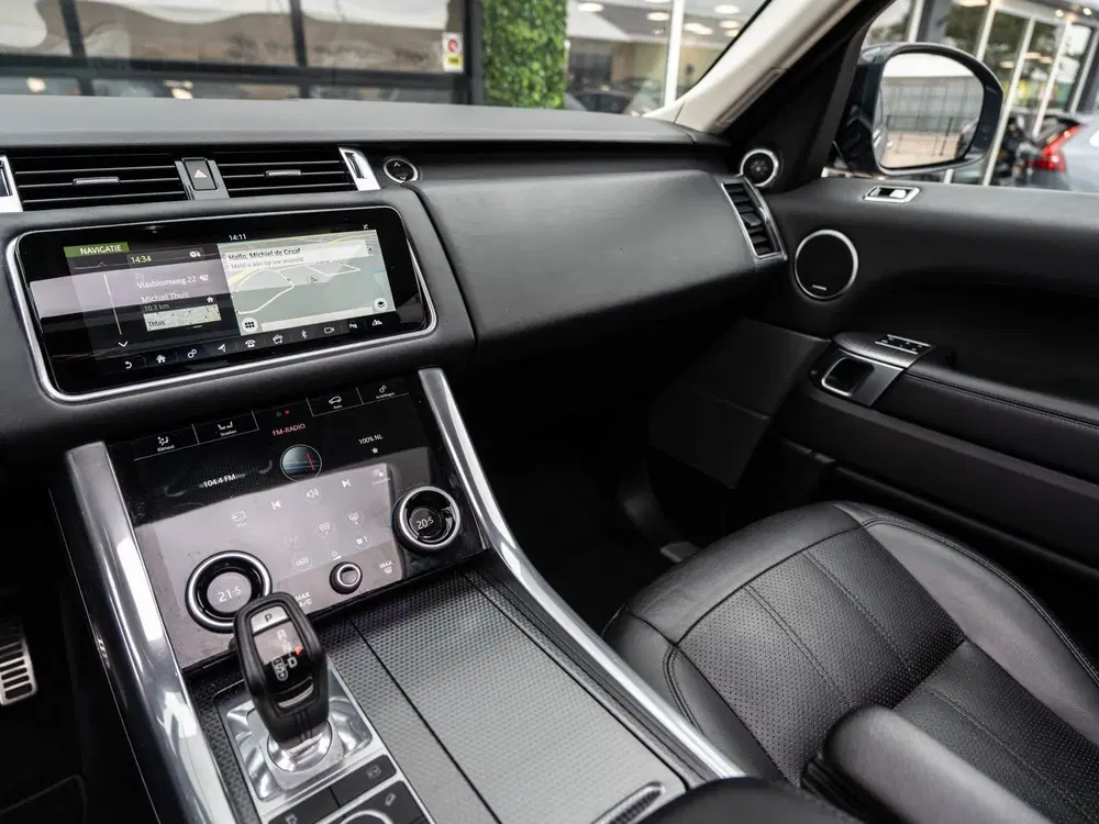 Land Rover Range Rover Sport P400e Autobiography Dynamic uit 2020, foto 2