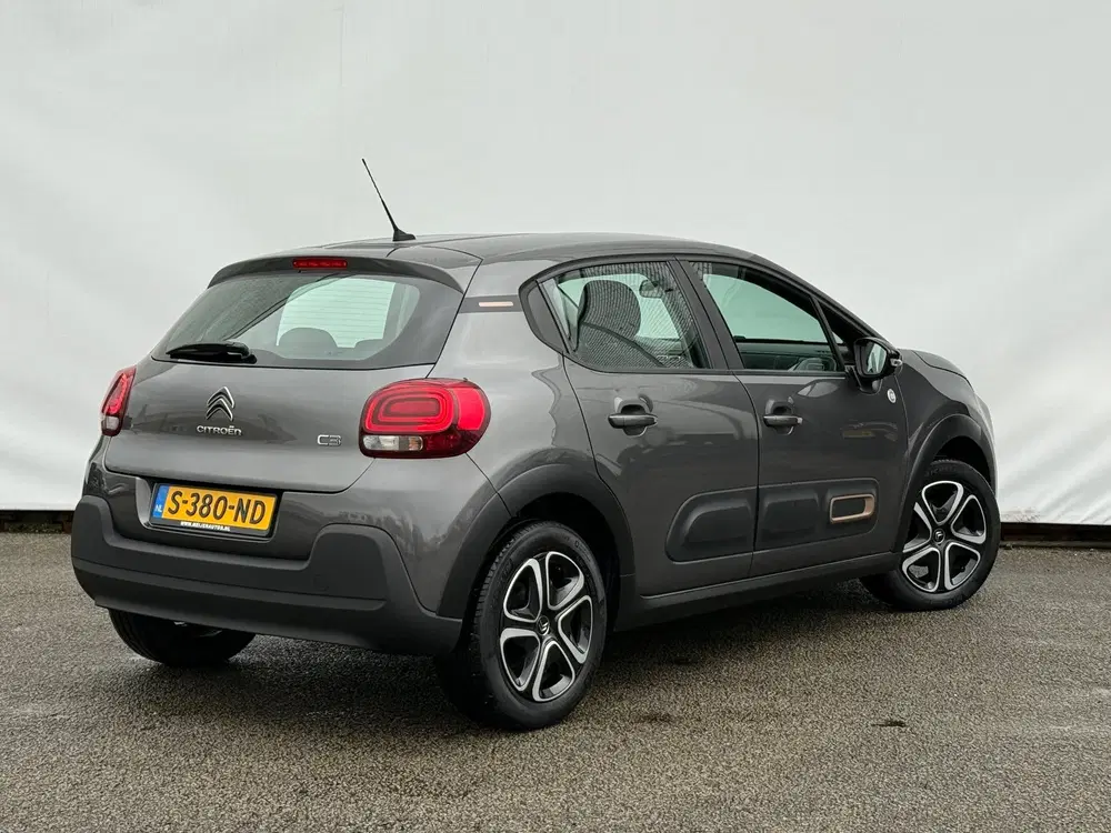 Citroën C3 Citroen C3 1.2 PureTech C-Series LED uit 2023, foto 3