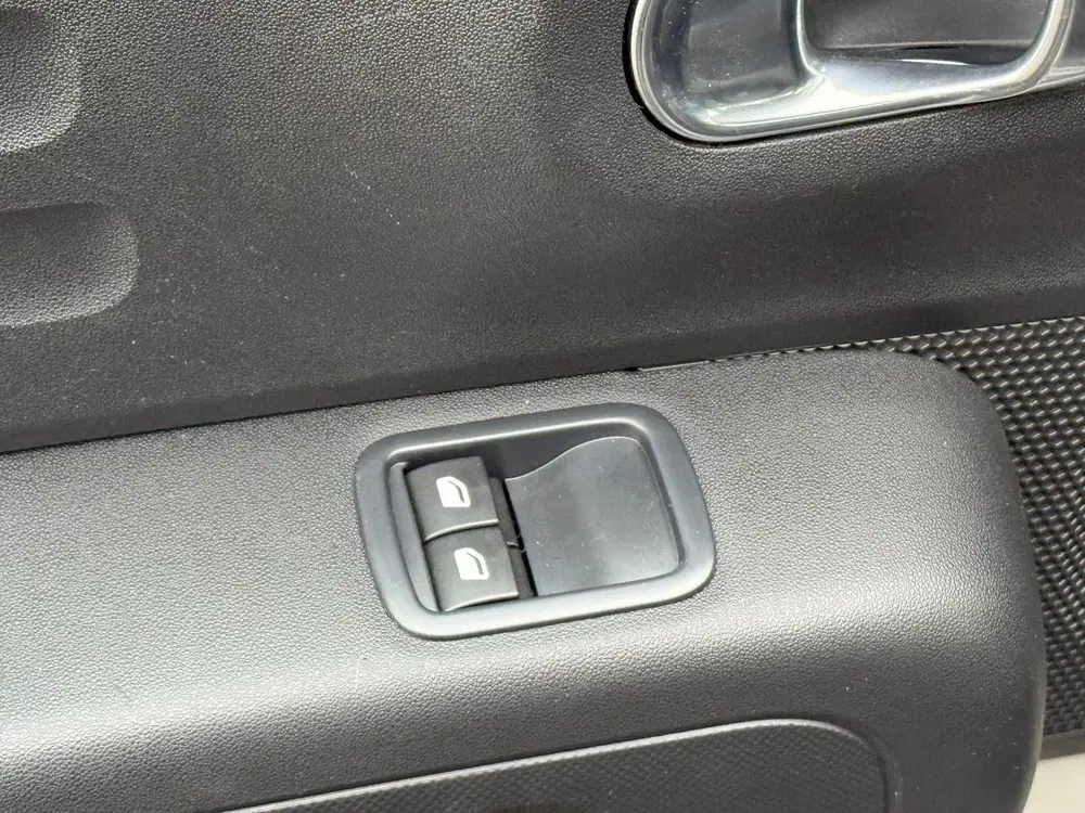 Citroën C3 Citroen C3 1.2 PureTech C-Series LED uit 2023, foto 7