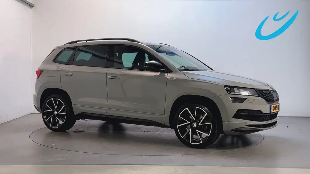 Skoda Karoq 1.5 TSI DSG ACT Sportline Business Sfeerve uit 2021