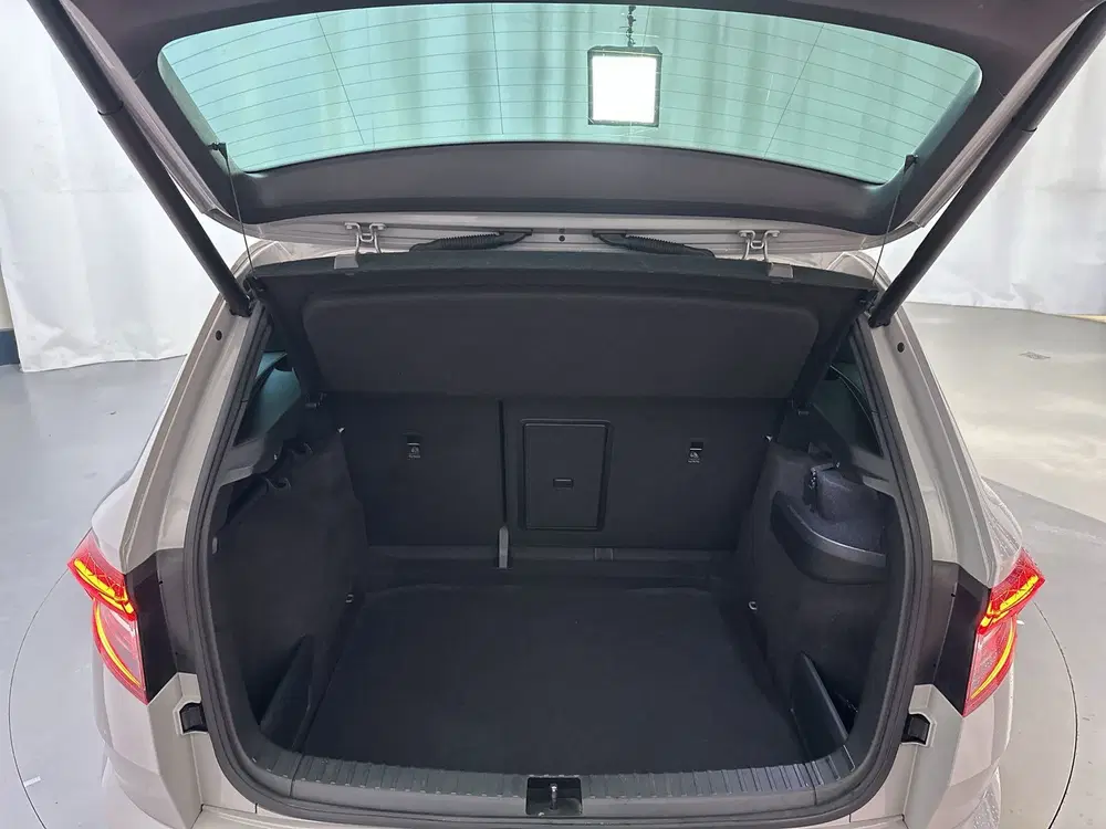 Skoda Karoq 1.5 TSI DSG ACT Sportline Business Sfeerve uit 2021, foto 9